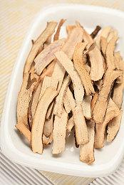 《最终幻想7：重生》PS5至少需要150GB